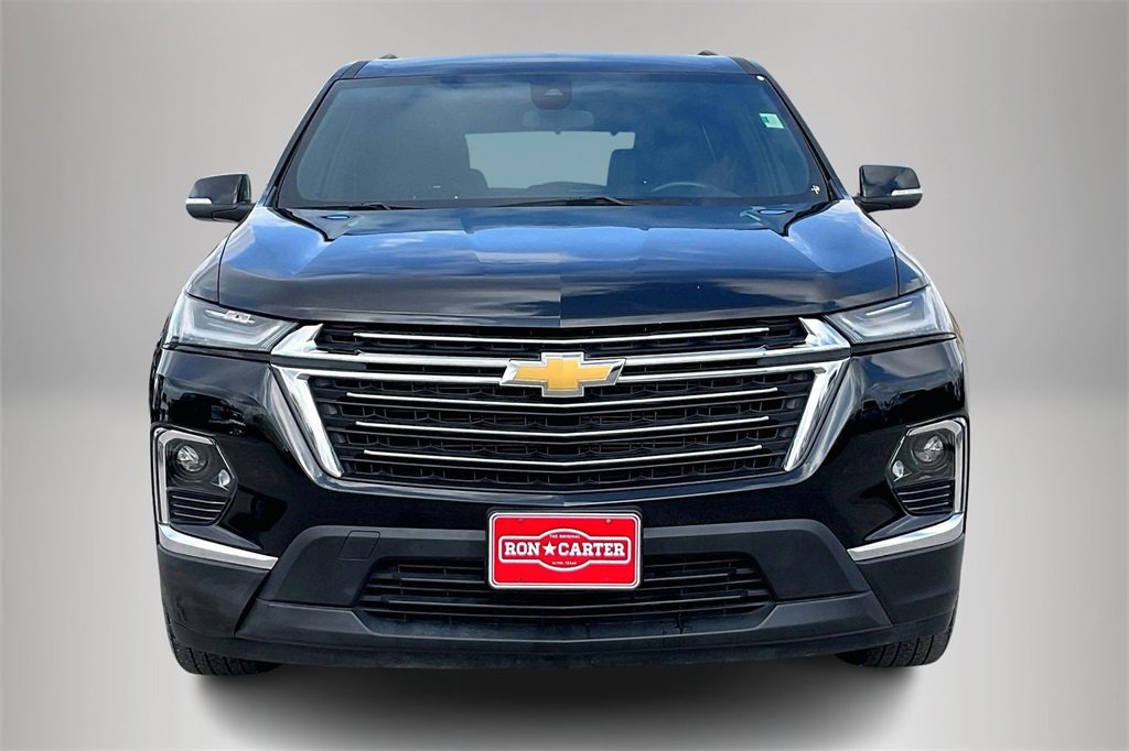 Used 2022 Chevrolet Traverse LT image 3