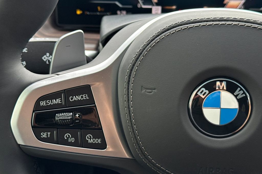 New 2026 BMW X5 xDrive40i w/ M Sport Package image 28