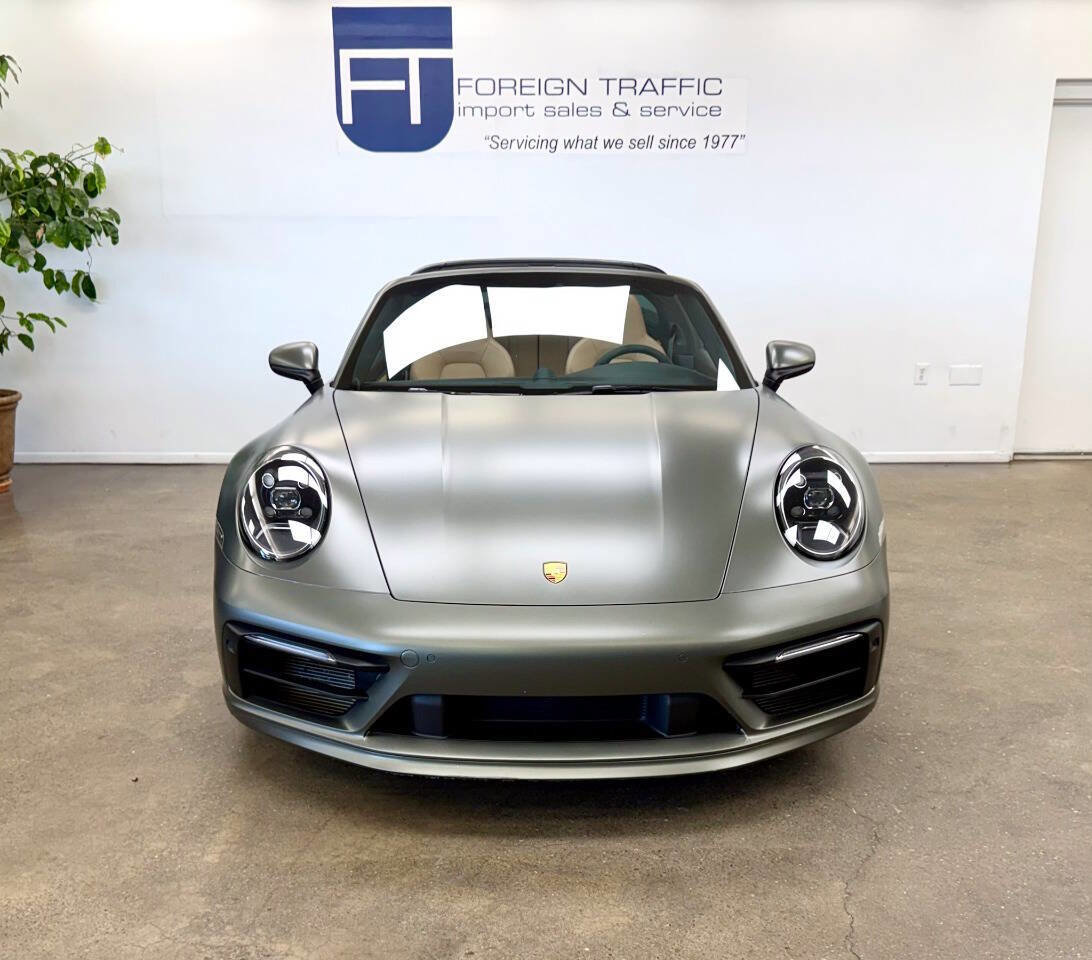 Used 2021 Porsche 911 image 2