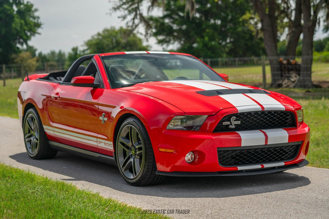 Used 2012 Ford Mustang Shelby GT500 w/ Electronics Pkg RWD image 12
