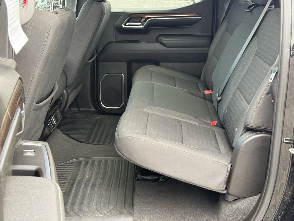 Used 2022 Chevrolet Silverado 1500 LT image 12