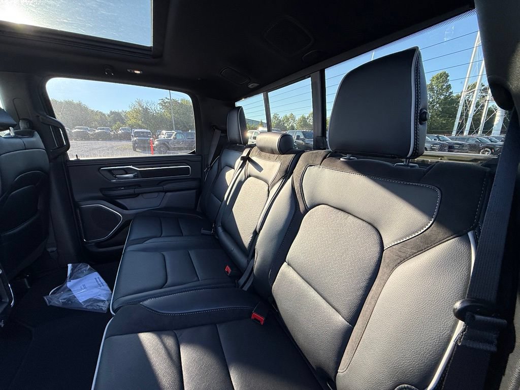 New 2027 RAM 1500 Laramie w/ Night Edition AWD/4WD image 26