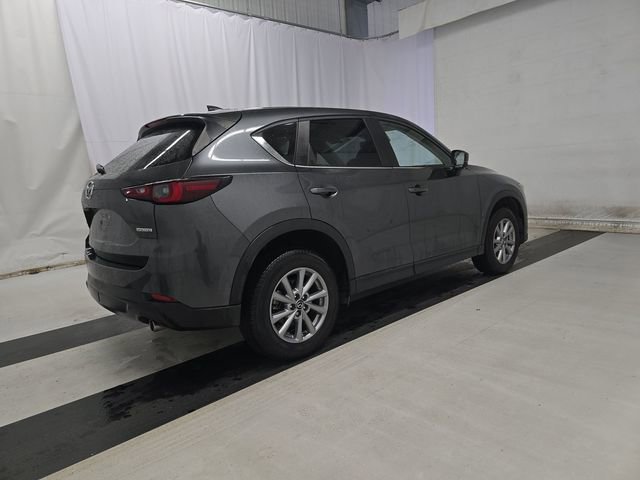 Used 2023 MAZDA CX-5 AWD 2.5 S w/ Select Package image 4