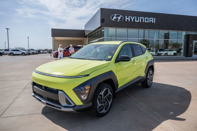 New 2026 Hyundai Kona SEL Premium image 1
