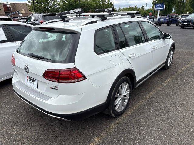 Used 2018 Volkswagen Golf Alltrack AWD/4WD image 5