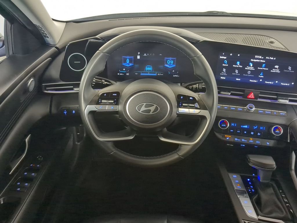 Certified 2024 Hyundai Elantra Limited image 18