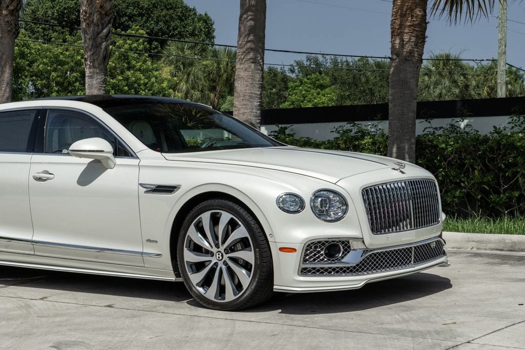 Used 2023 Bentley Flying Spur Azure AWD/4WD image 11