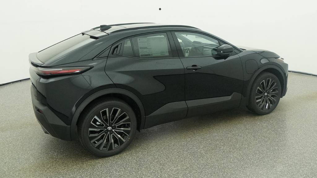 New 2026 Toyota C-HR AWD/4WD image 3