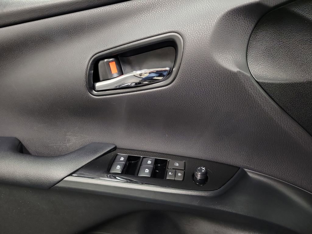 Used 2018 Toyota Prius Prime Plus image 18