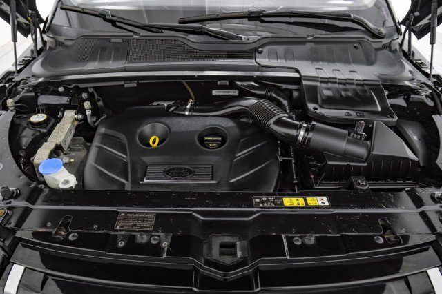 Used 2017 Land Rover Range Rover Evoque SE Premium image 48