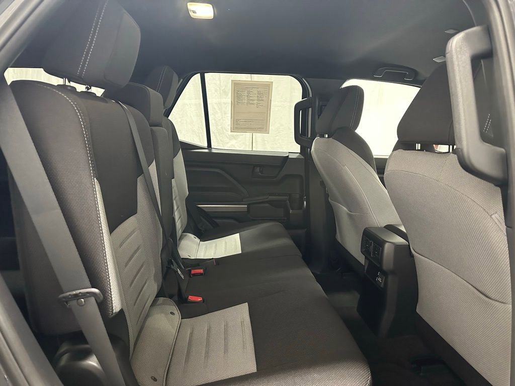 Used 2025 Toyota 4Runner TRD Off-Road image 52