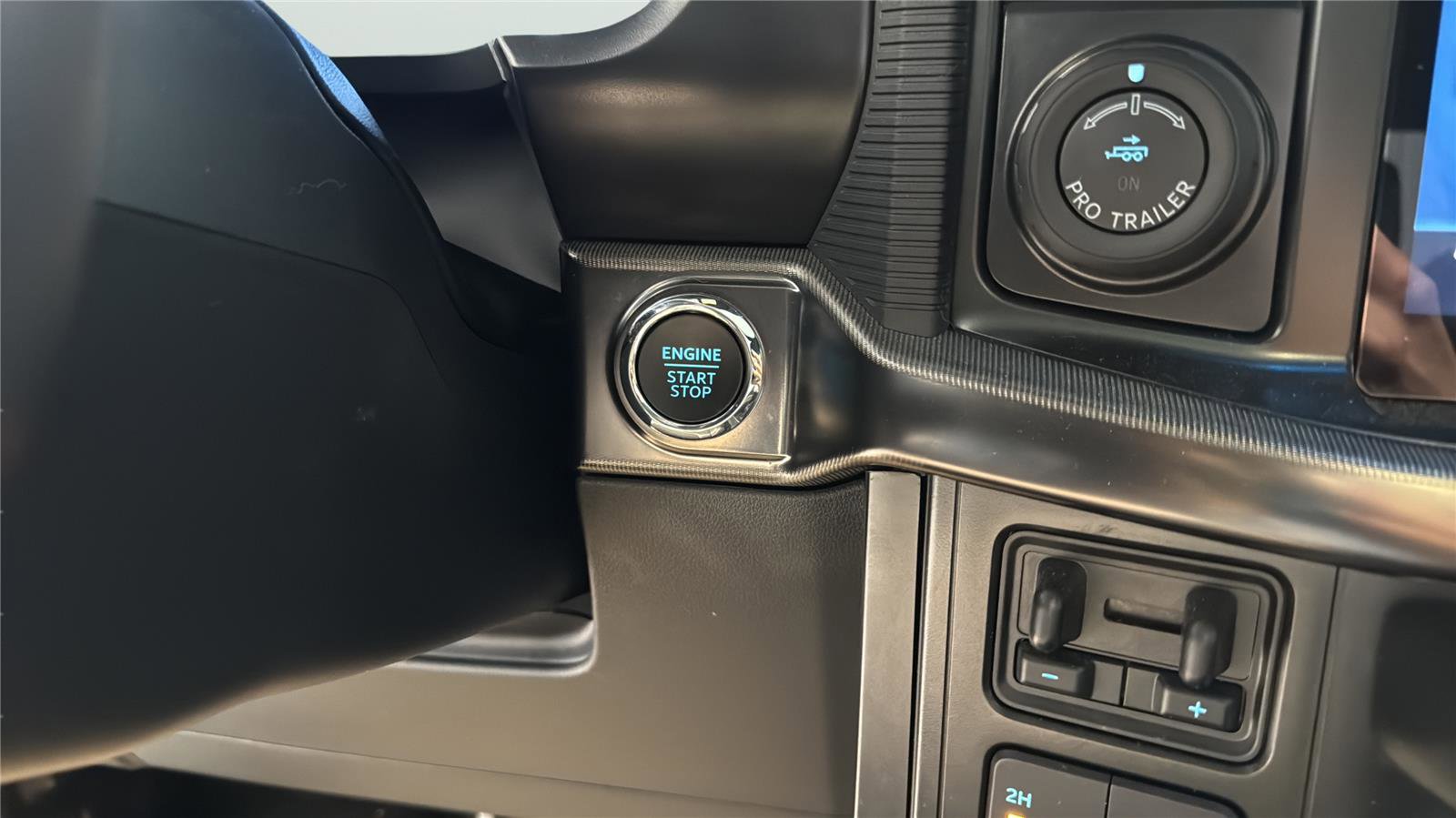 Used 2024 Ford F150 Raptor AWD/4WD image 22