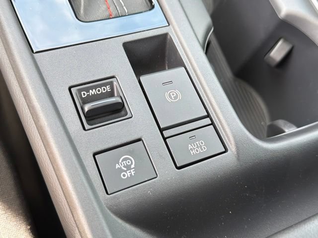 New 2026 Nissan Sentra SR w/ Floor Mat Package FWD image 28