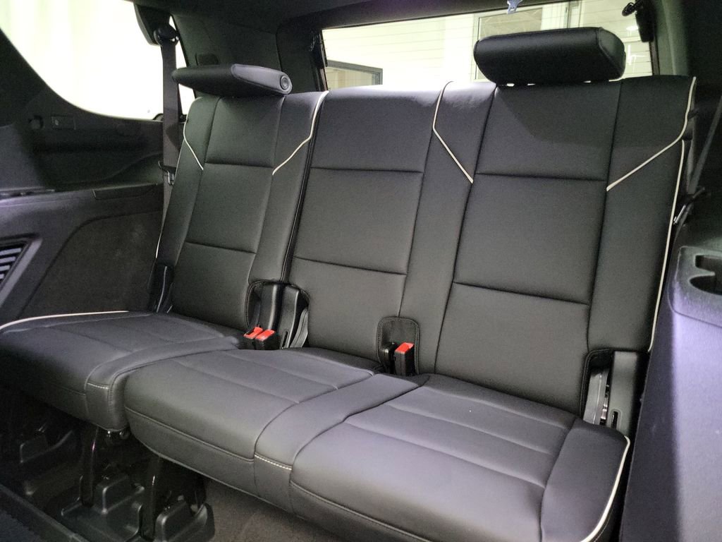 Certified 2025 Cadillac Escalade Premium Luxury w/ Touring Package image 11
