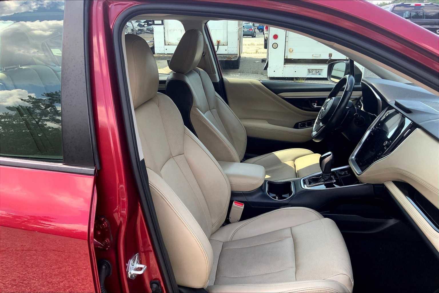 Used 2024 Subaru Legacy Limited image 8