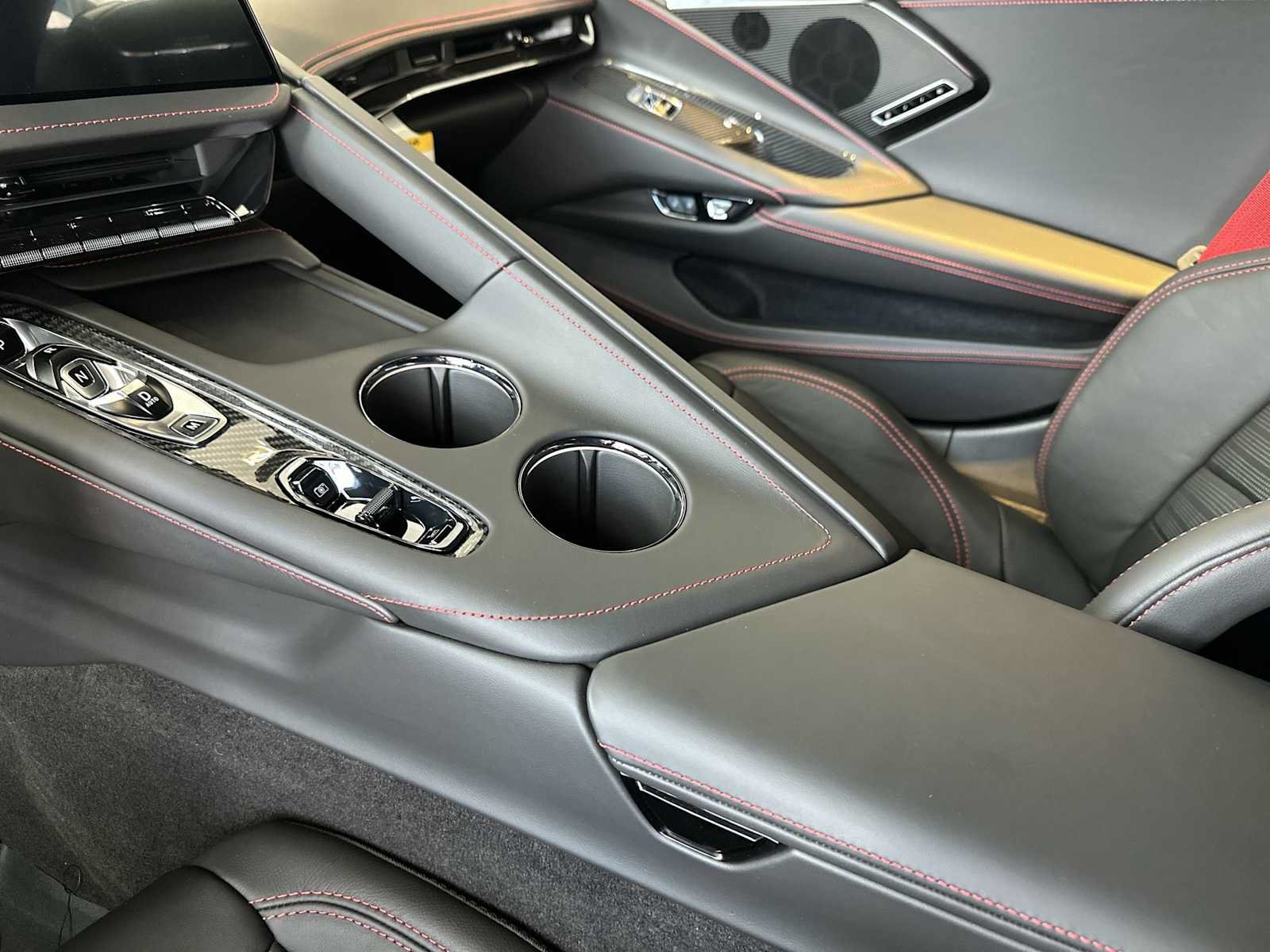 New 2027 Chevrolet Corvette Grand Sport w/ Z52 Sport Performance Package RWD image 21