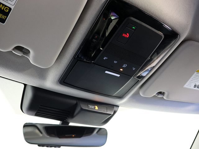 Used 2025 Mitsubishi Outlander SE FWD image 25