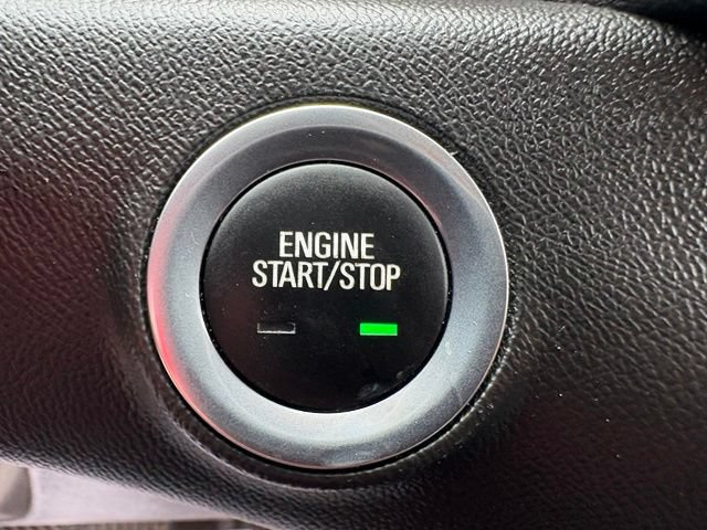 Used 2024 GMC Terrain SLE AWD/4WD image 20