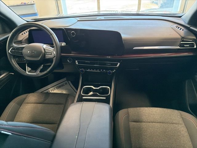 Used 2024 Chevrolet Traverse Z71 image 20