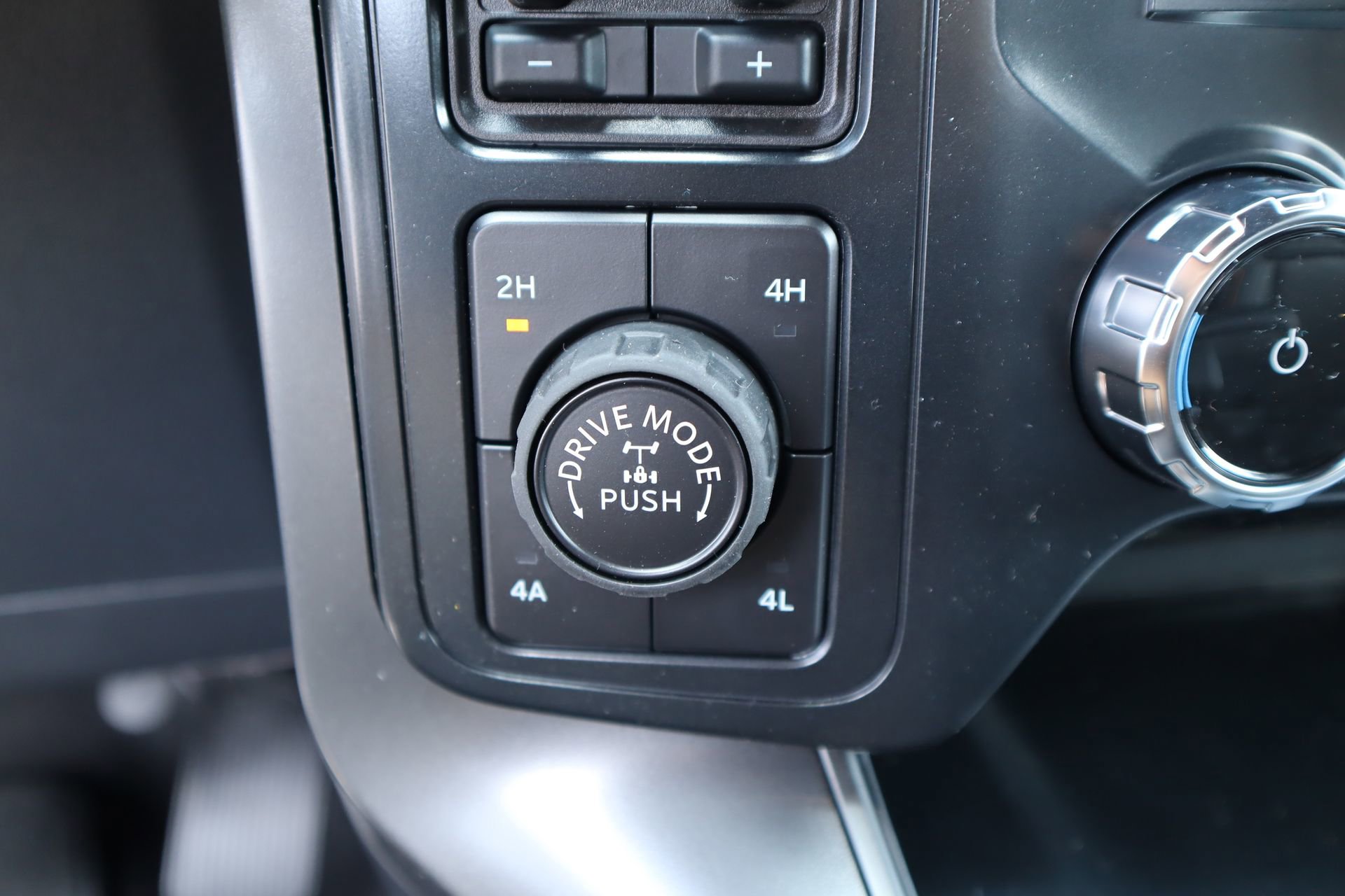 New 2026 Ford F150 Tremor w/ Equipment Group 402A High AWD/4WD image 9