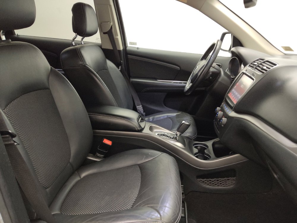 Used 2020 Dodge Journey Crossroad FWD image 21