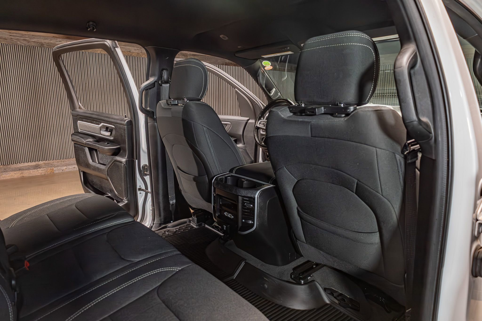 Used 2020 RAM 1500 Big Horn AWD/4WD image 25