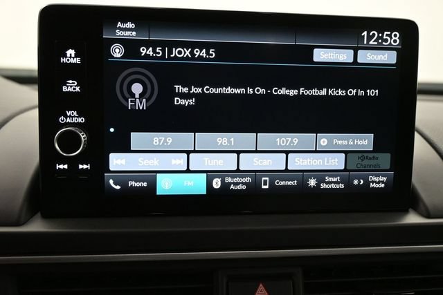 Used 2025 Honda Pilot EX-L image 10