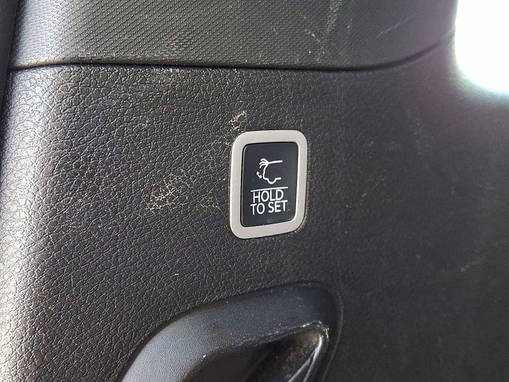 Used 2024 Jeep Wagoneer Series II image 32