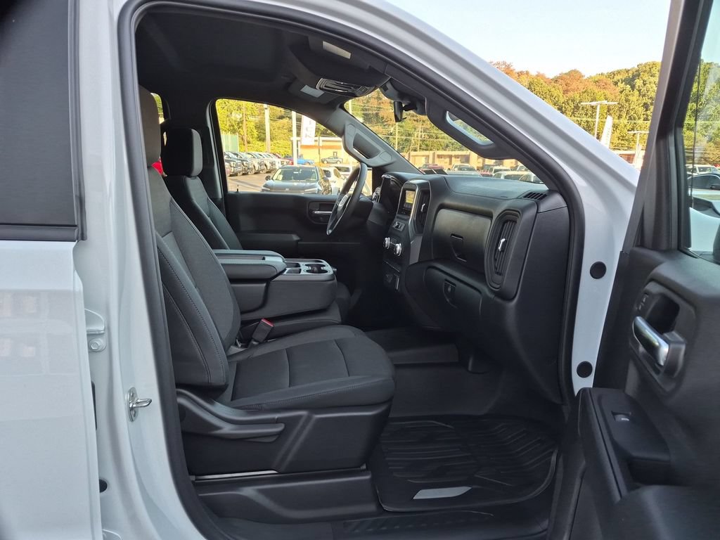 New 2026 GMC Sierra 1500 Pro w/ Graphite Edition AWD/4WD image 35
