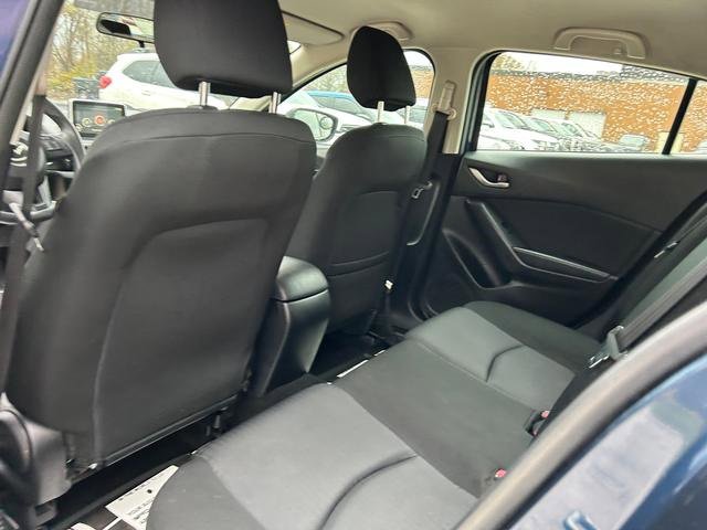 Used 2015 MAZDA MAZDA3 i Sport image 14