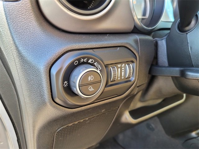 Used 2020 Jeep Gladiator Sport w/ Quick Order Package 24S image 18