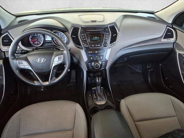 Used 2015 Hyundai Santa Fe GLS FWD image 15