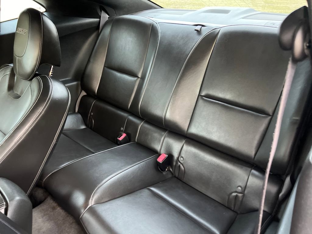 Used 2010 Chevrolet Camaro SS w/ RS Package image 18