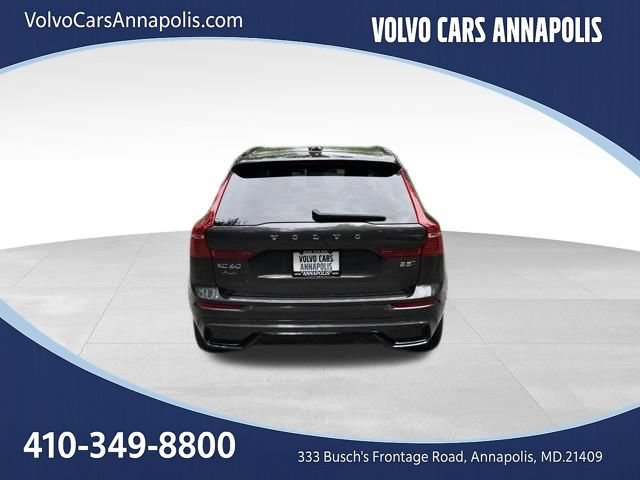 Certified 2024 Volvo XC60 B5 Plus w/ Protection Package Premier AWD/4WD image 7