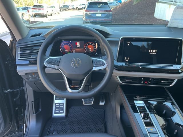 New 2026 Volkswagen Atlas Peak Edition AWD/4WD image 17