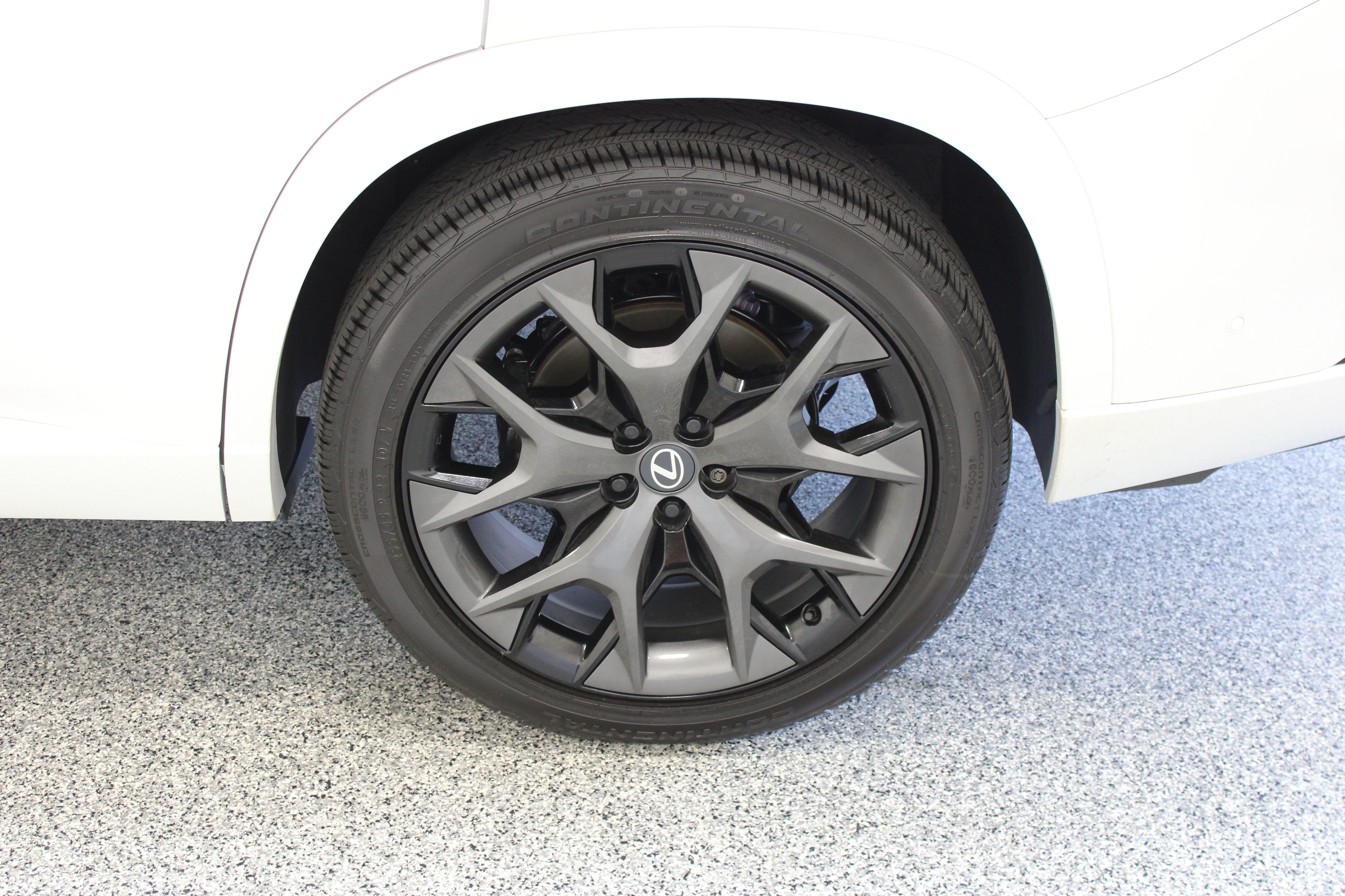Used 2026 Lexus TX 500h AWD w/ Technology Package image 9