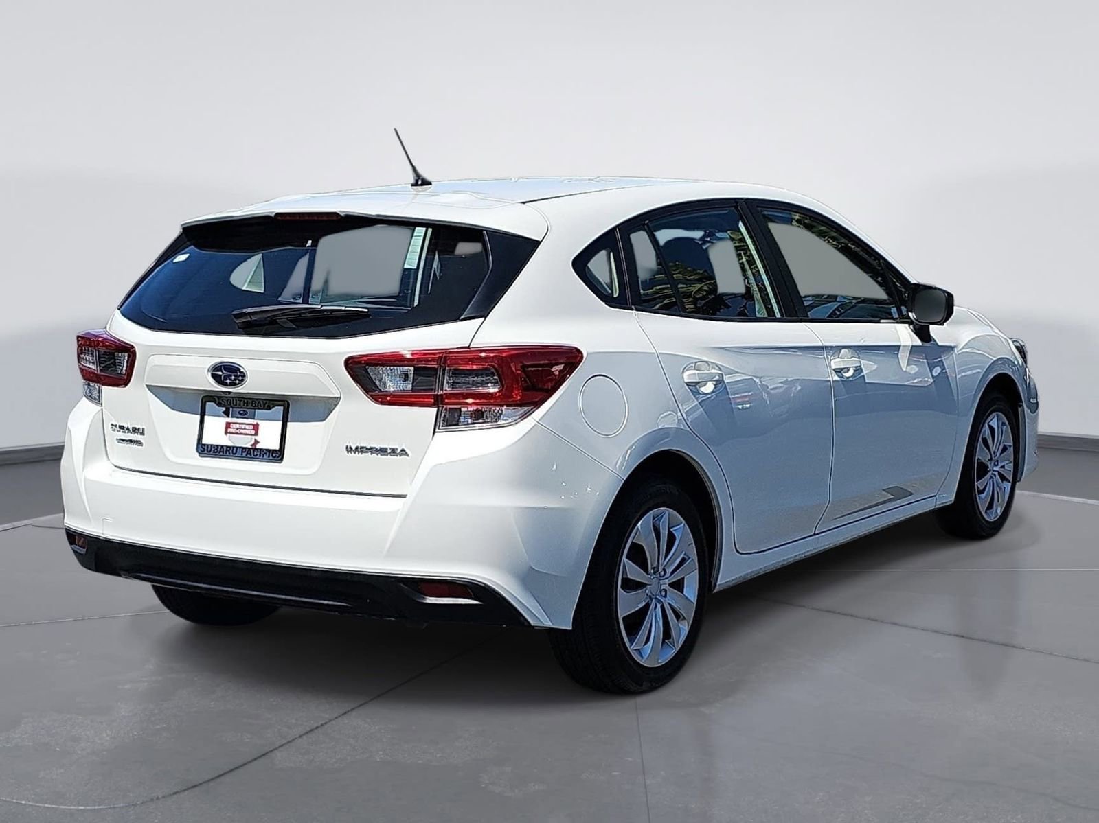 Certified 2023 Subaru Impreza 2.0i image 3