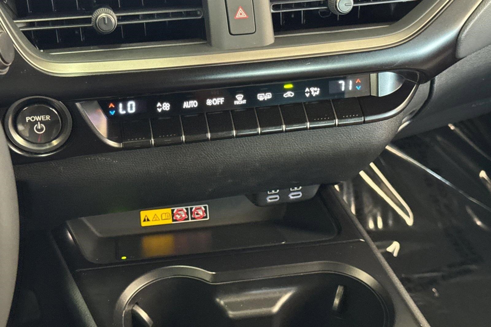 Used 2024 Lexus UX 250h FWD image 26