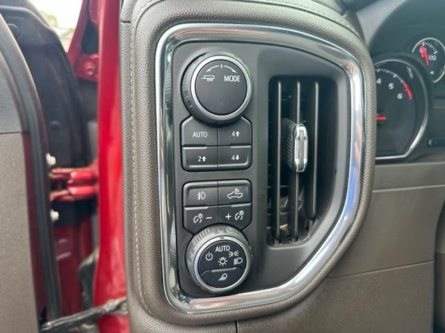 Used 2022 Chevrolet Silverado 2500 LTZ w/ LTZ Convenience Package AWD/4WD image 19