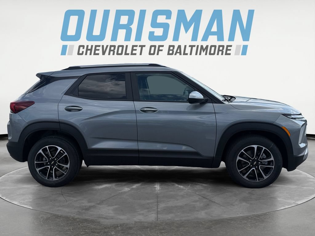 New 2026 Chevrolet TrailBlazer LT w/ LT Cold Weather Package FWD image 7