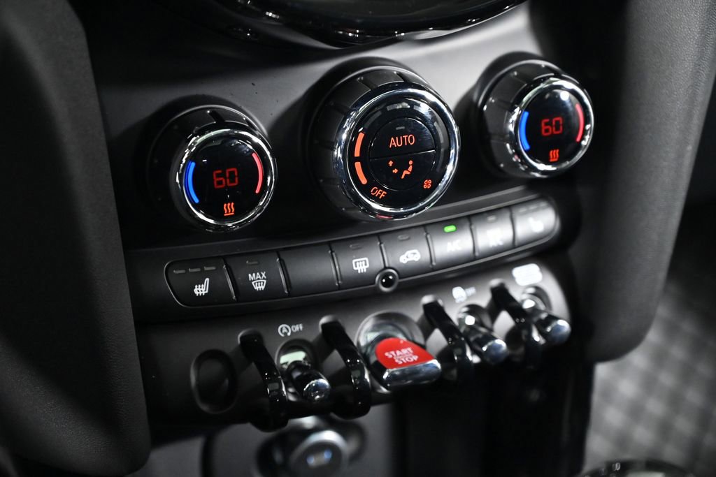 Certified 2024 MINI Cooper S image 18