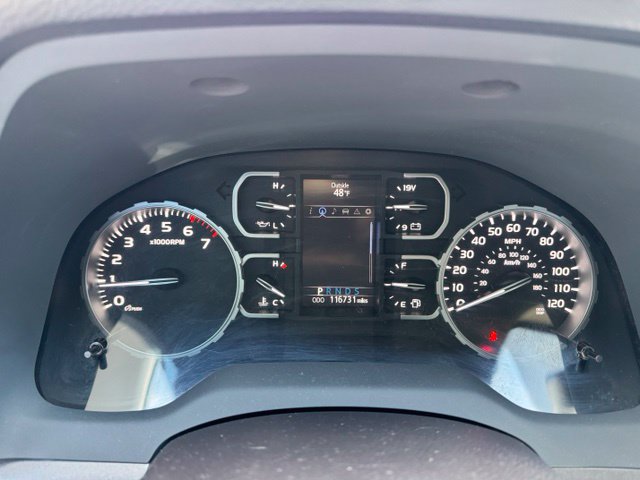 Used 2018 Toyota Tundra SR5 w/ SR5 Upgrade Package AWD/4WD image 21