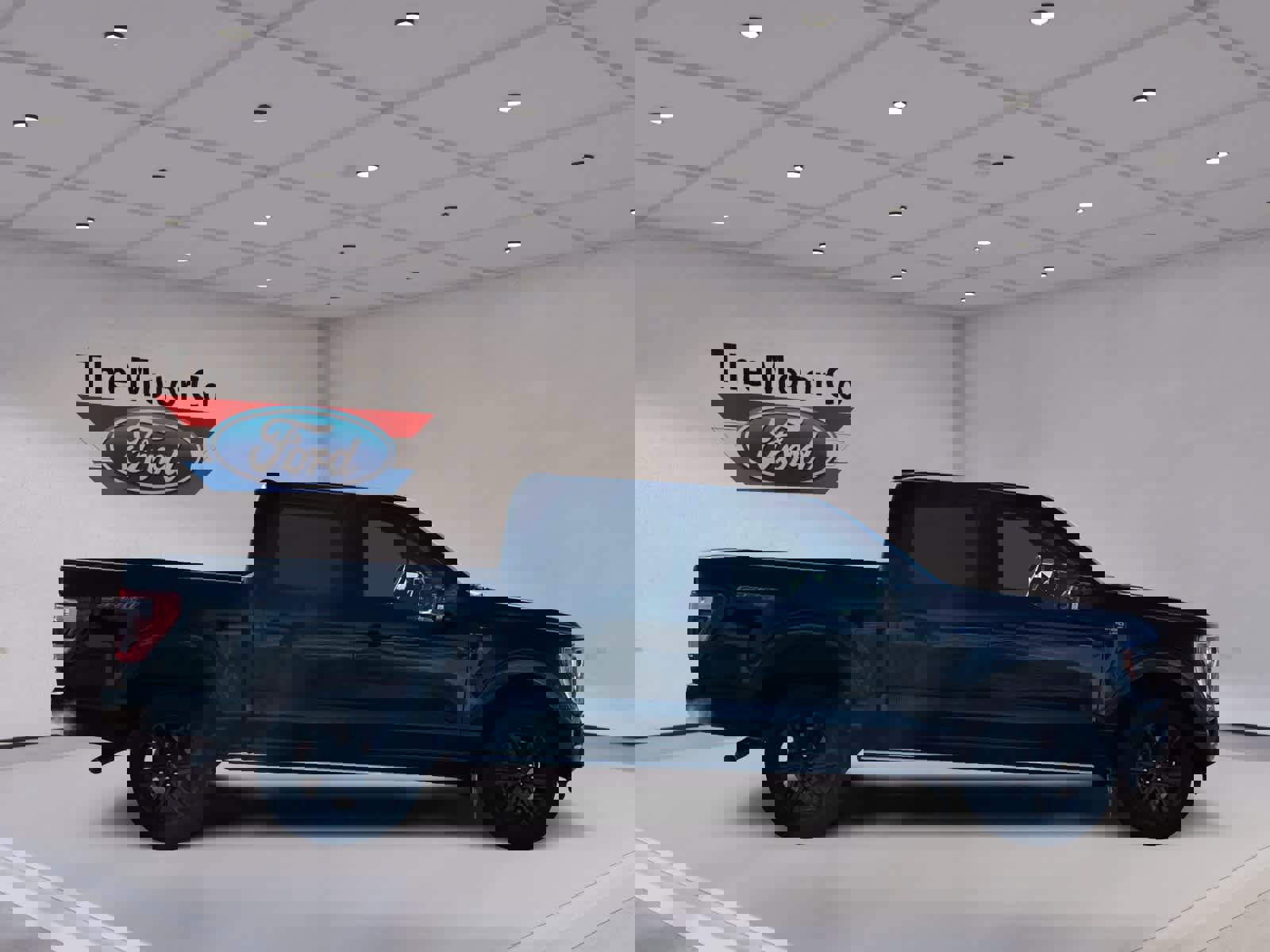 Certified 2023 Ford F150 Lariat w/ Equipment Group 502A High image 4