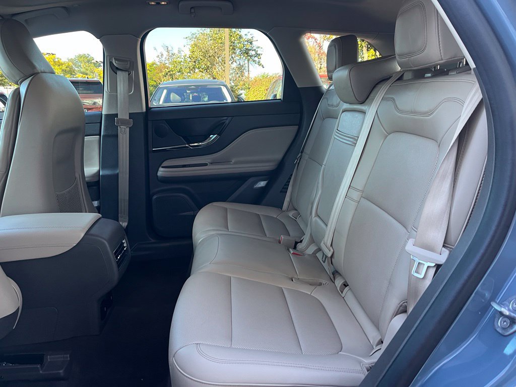 Used 2024 Lincoln Corsair AWD w/ Equipment Group 101A image 12