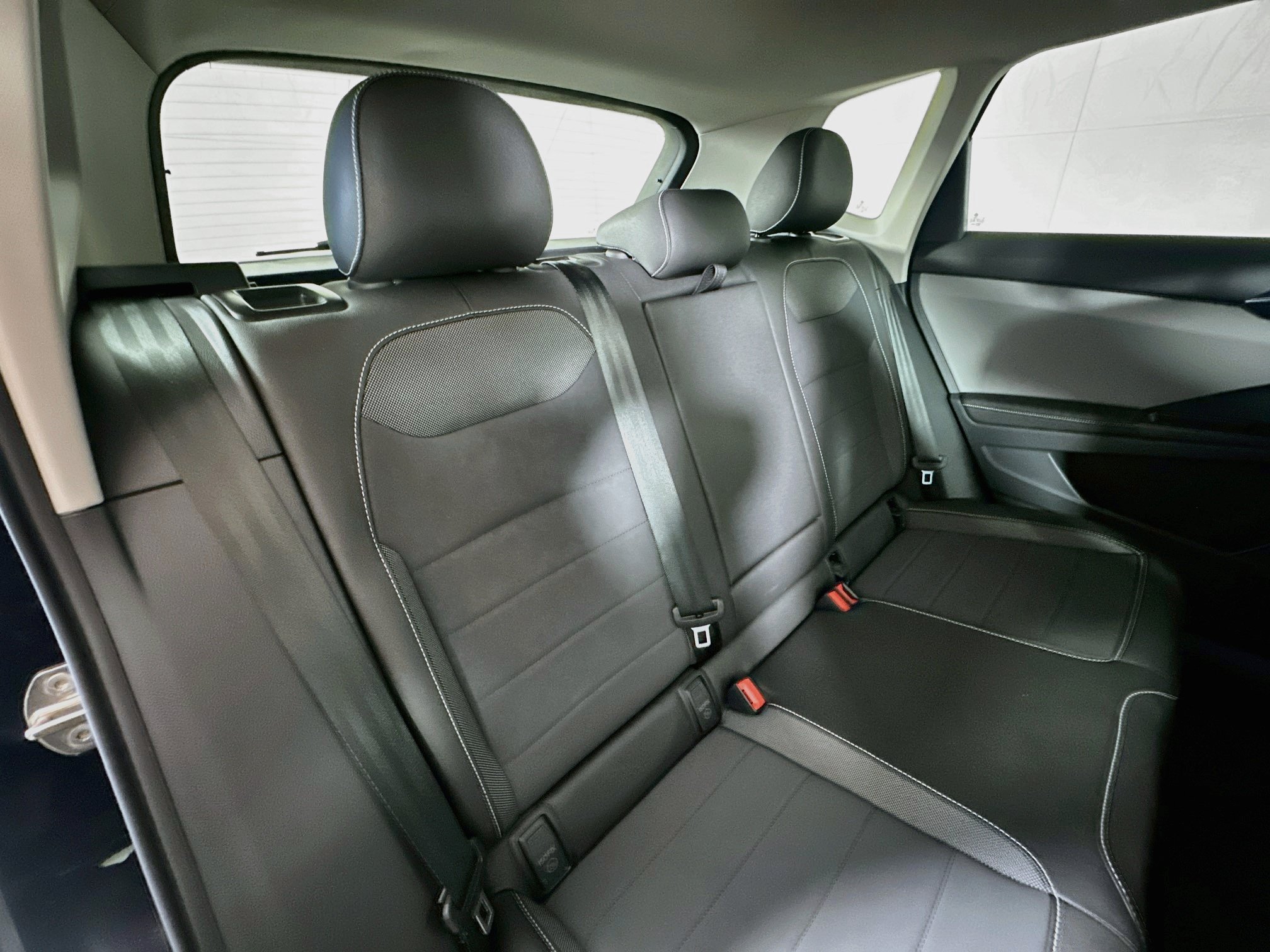 Certified 2024 Volkswagen Taos SE AWD/4WD image 24