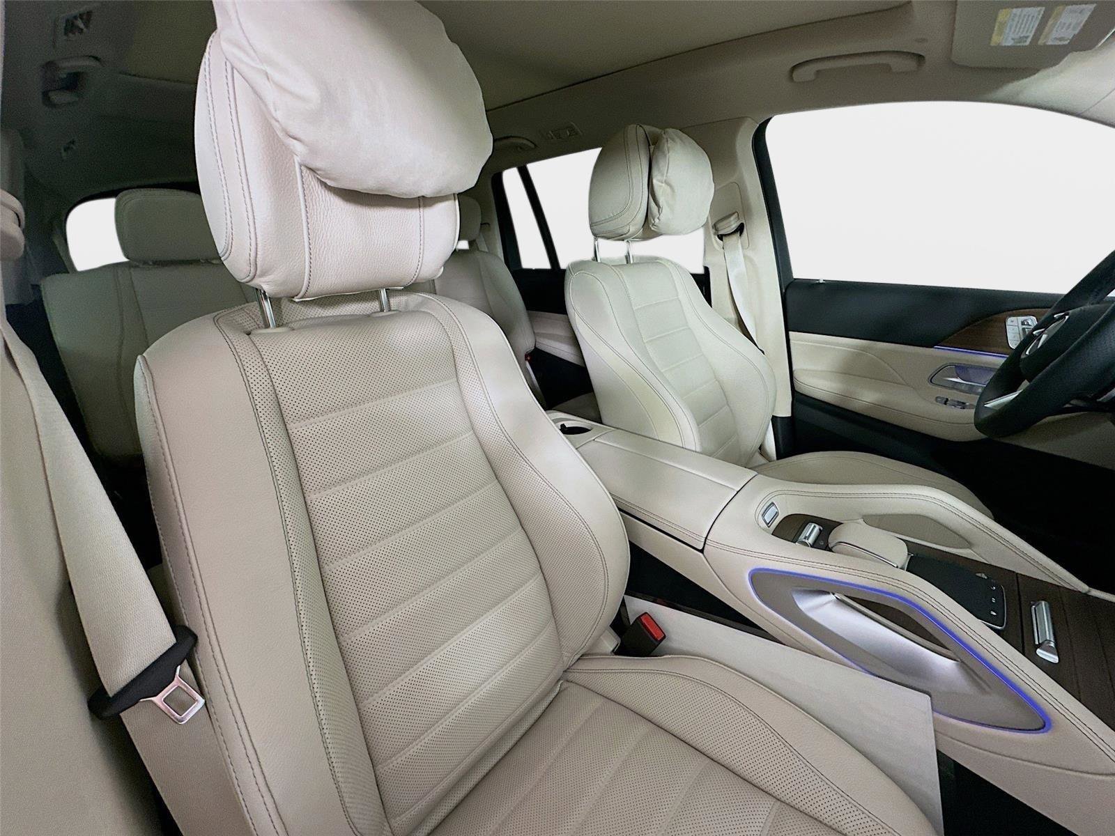 Used 2026 Mercedes-Benz GLS 450 4MATIC image 39