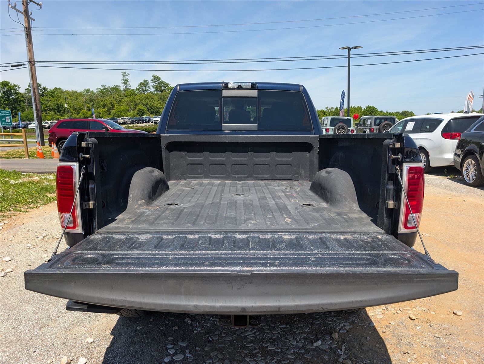 Used 2016 RAM 2500 Laramie AWD/4WD image 14