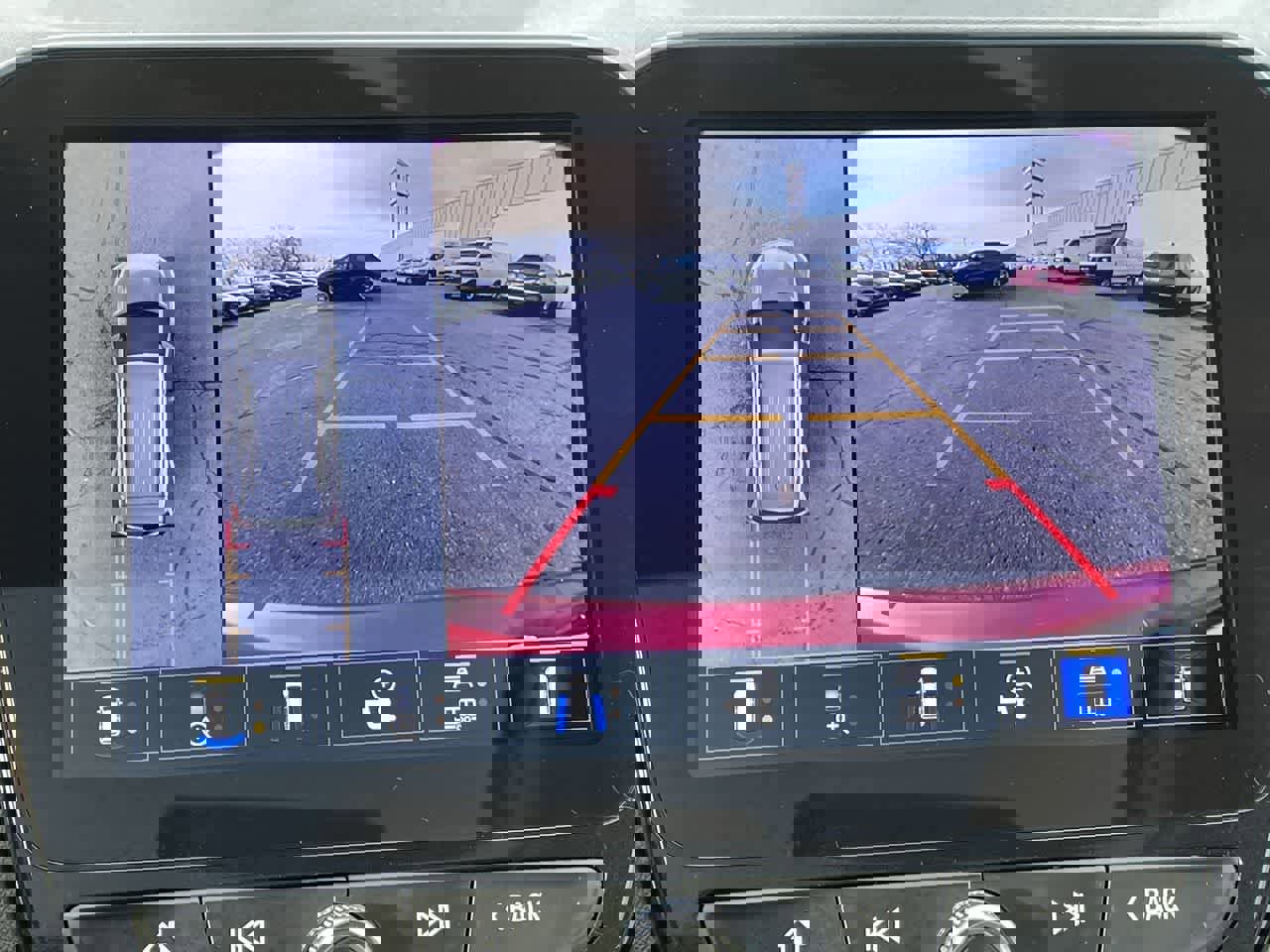 Used 2023 Chevrolet Equinox Premier image 29