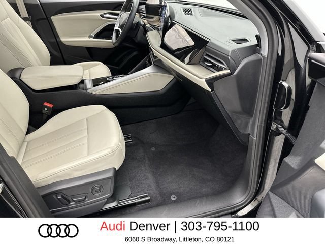 Used 2025 Audi Q5 Premium AWD/4WD image 24