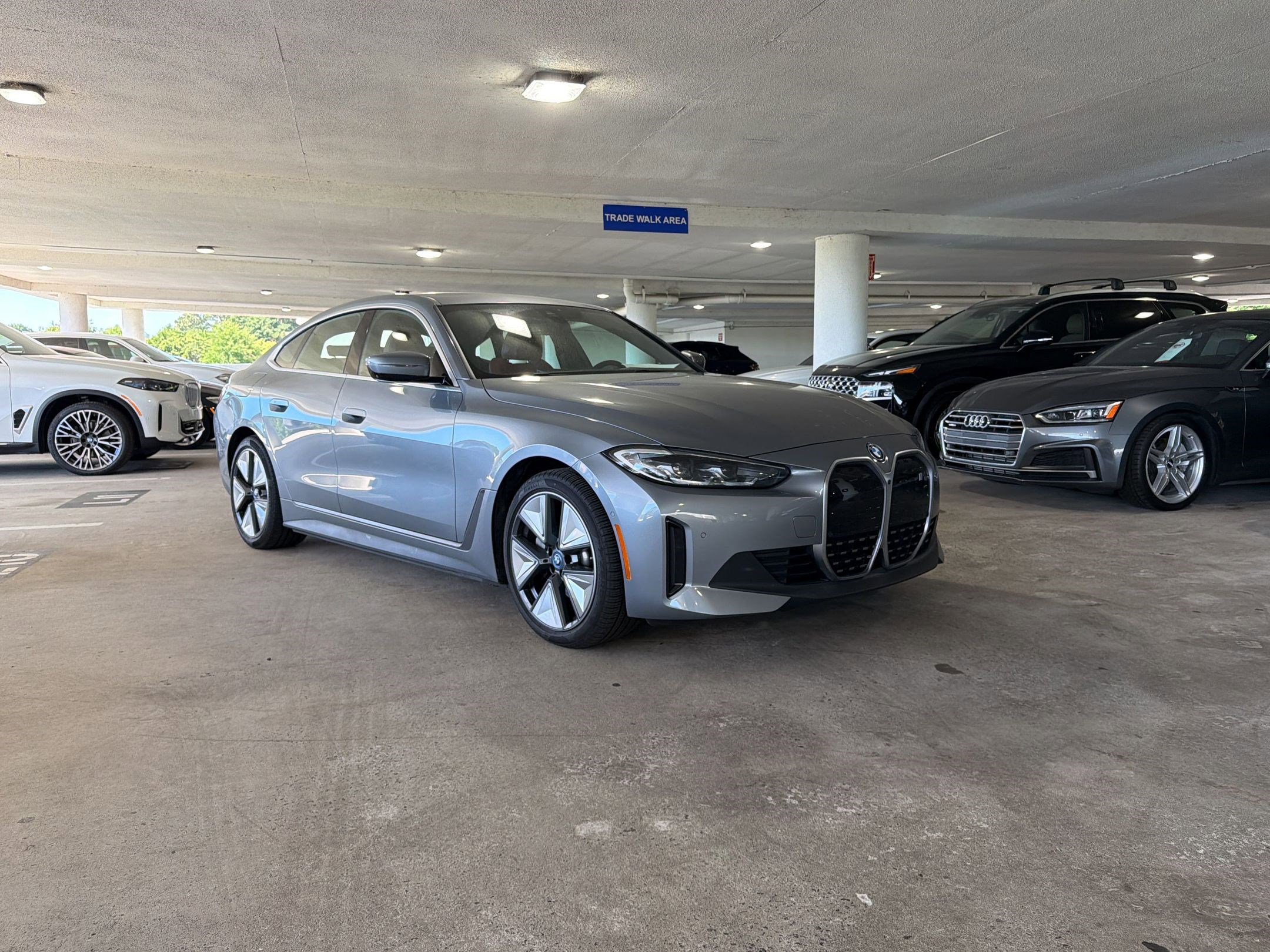 Certified 2023 BMW i4 eDrive40 w/ Premium Package RWD image 6